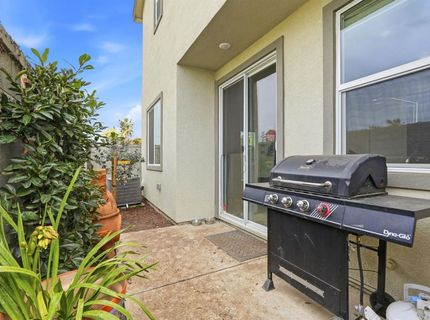 898 Lake Park Circle, Galt, CA 95632 Photo