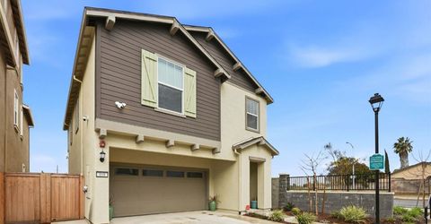 898 Lake Park Circle, Galt, CA 95632 Photo