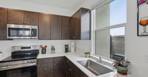 898 Lake Park Circle, Galt, CA 95632 Photo