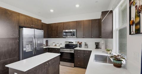 898 Lake Park Circle, Galt, CA 95632 Photo