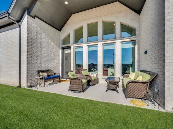 837 Peppervine Drive, Waxahachie, TX 75165