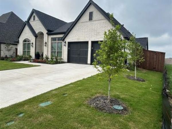 837 Peppervine Drive, Waxahachie, TX 75165