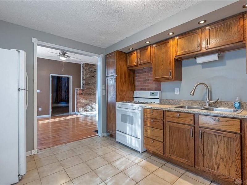 27 Cross Street, Bloomingburg, OH 43106 Photo 8