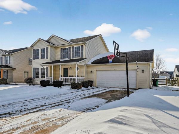 106 Browne Drive, Haskins, OH 43525