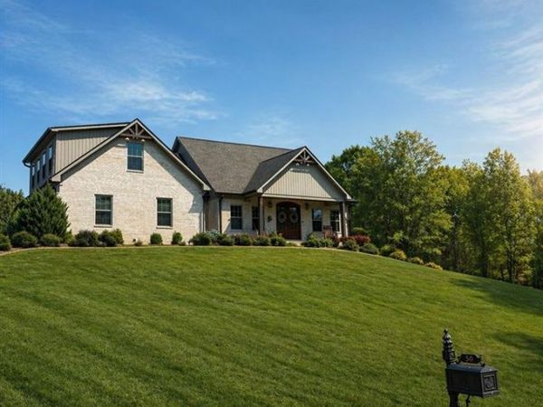 50 Bowling Lane, Alvaton, KY 42122