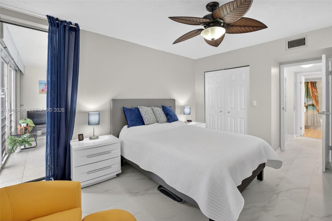 2801 Somerset Dr , Unit 205, Lauderdale Lakes, FL 33311 Photo