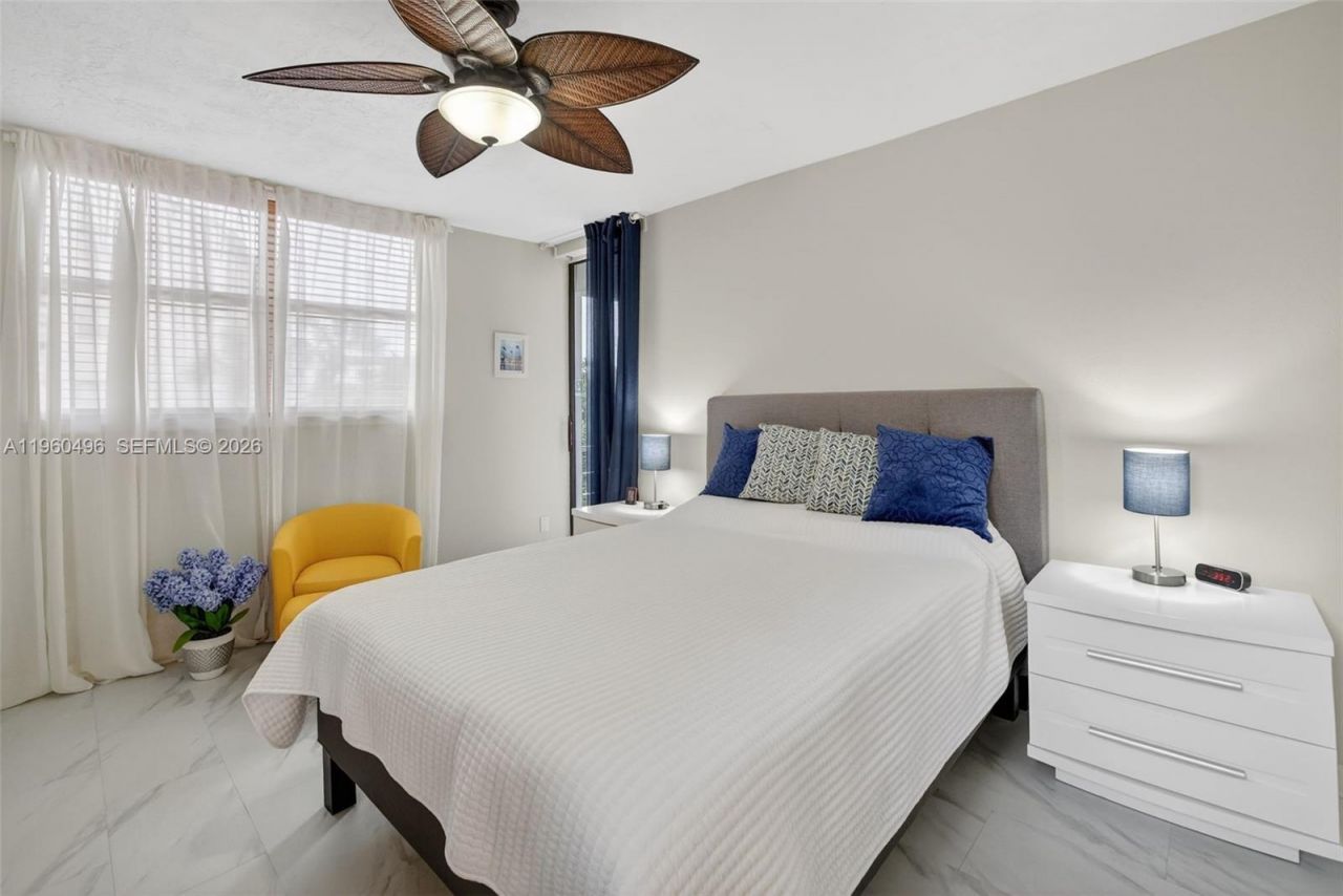 2801 Somerset Dr , Unit 205, Lauderdale Lakes, FL 33311 Photo