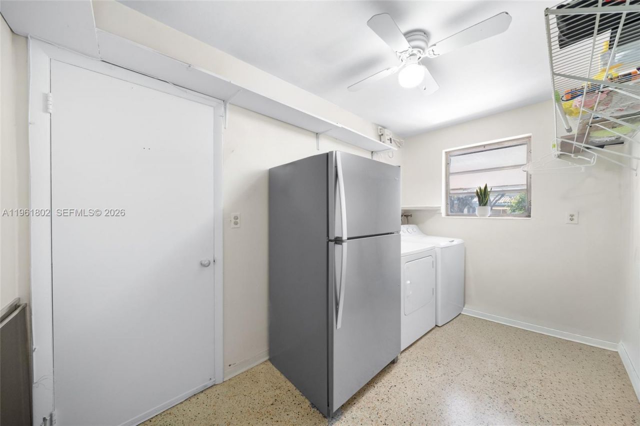 1166 W 24th St, Hialeah, FL 33010 Photo