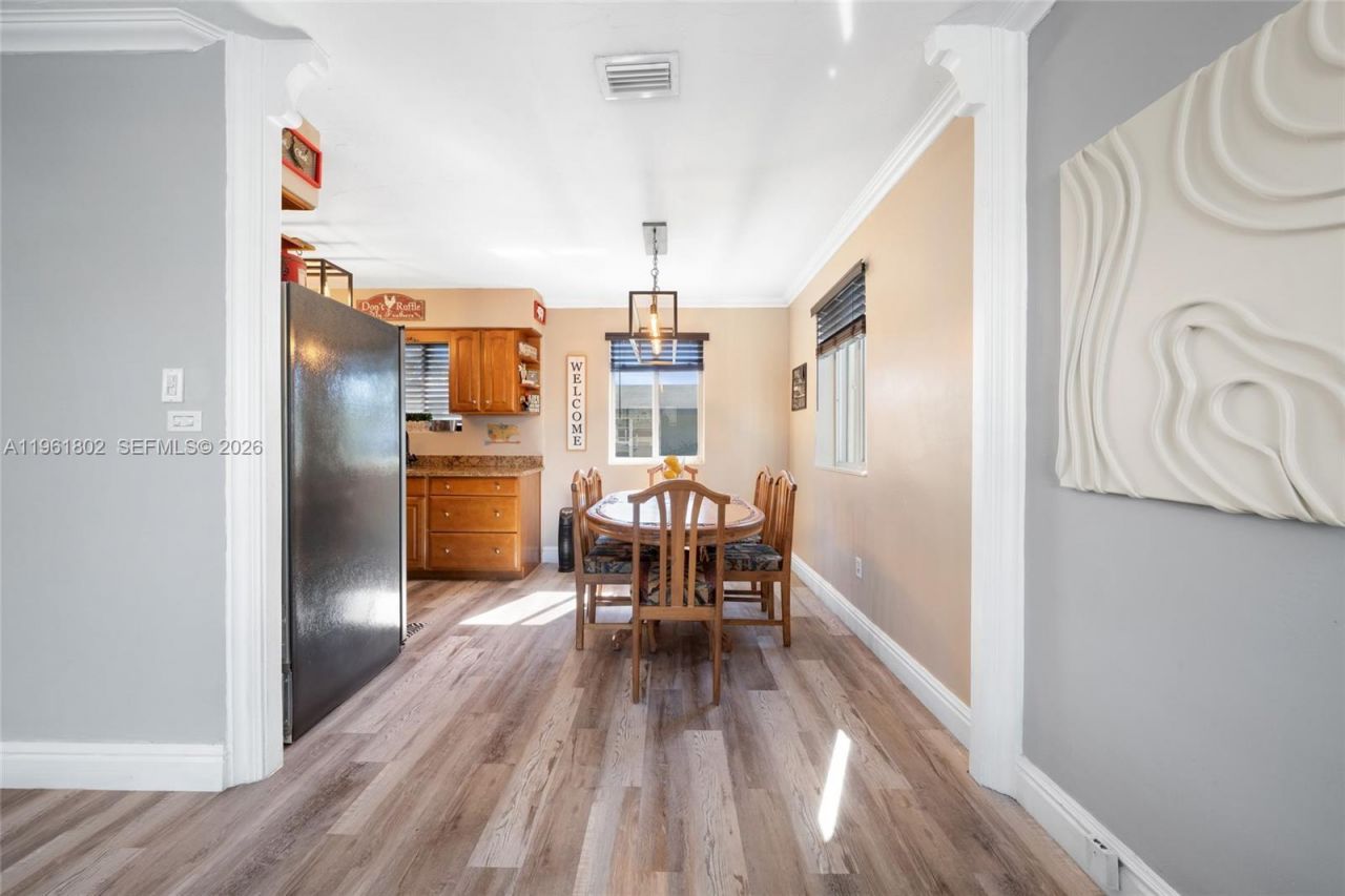 1166 W 24th St, Hialeah, FL 33010 Photo