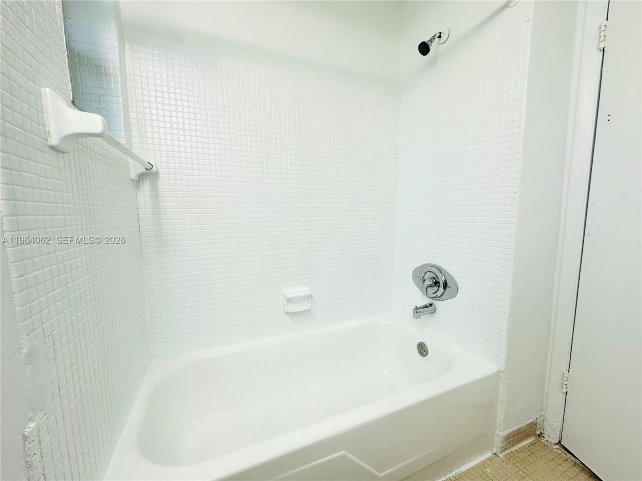 7308 SW 82nd St, Unit A216, Miami, FL 33143 Photo