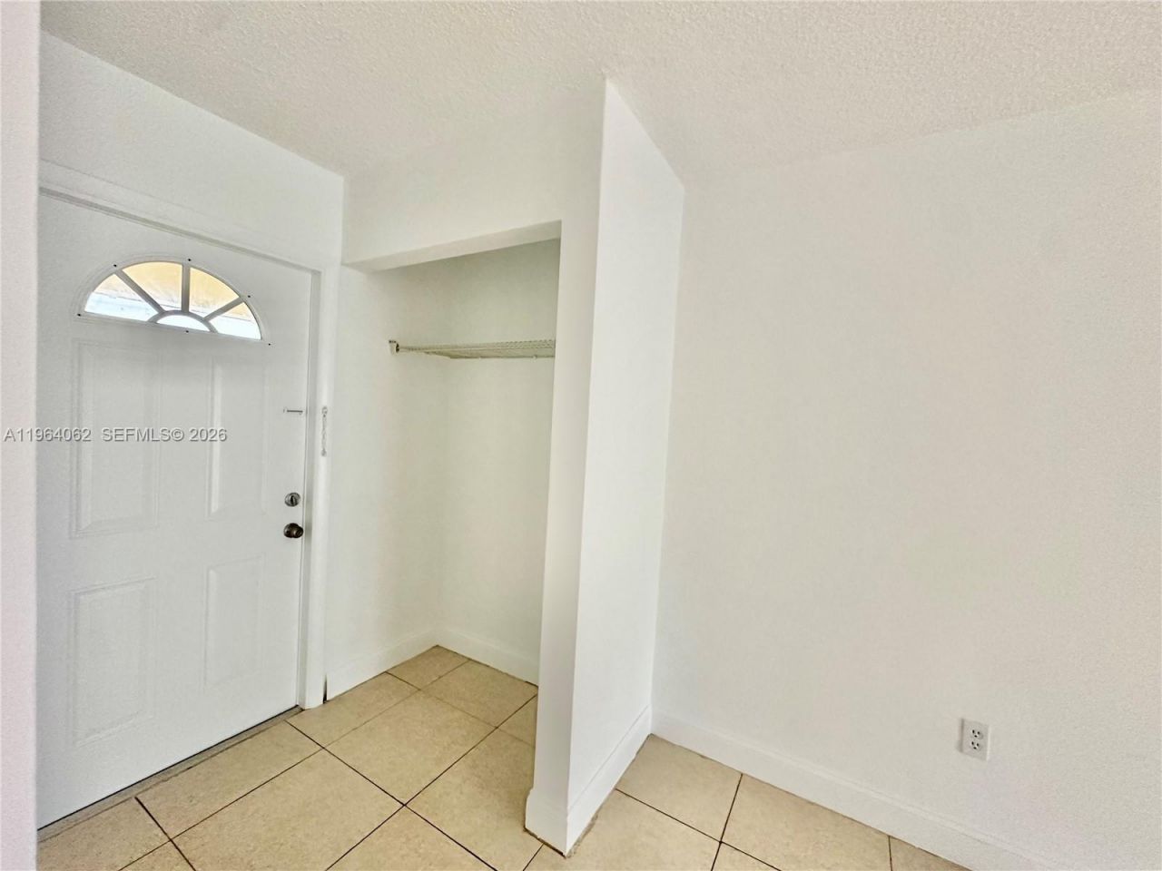 7308 SW 82nd St, Unit A216, Miami, FL 33143 Photo