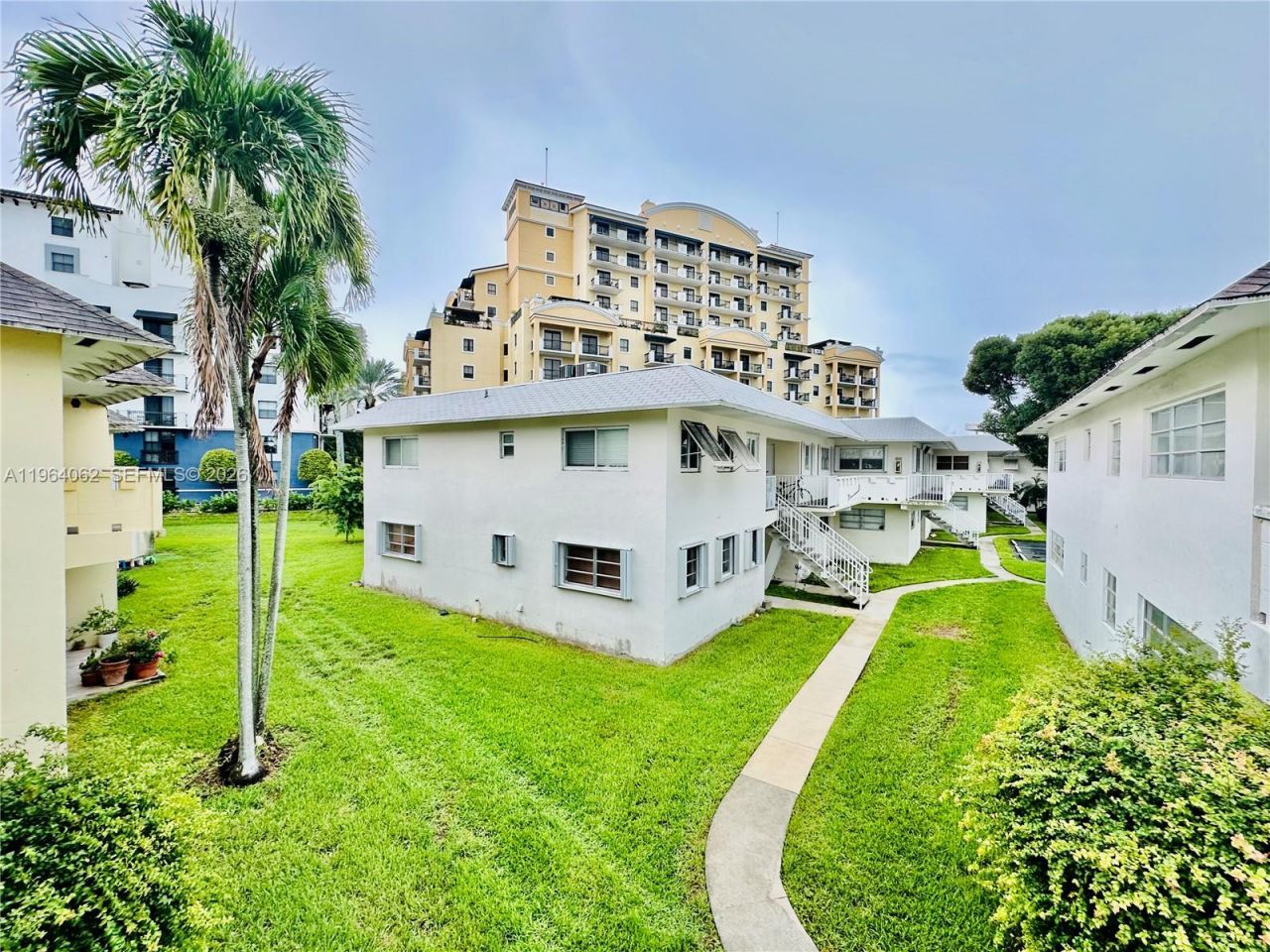 7308 SW 82nd St , Unit A216, Miami, FL 33143 Photo