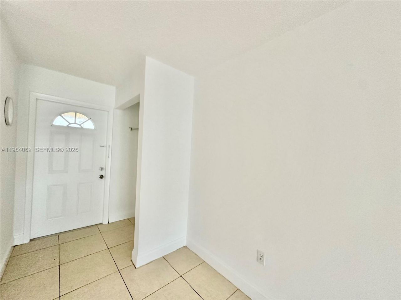 7308 SW 82nd St, Unit A216, Miami, FL 33143 Photo