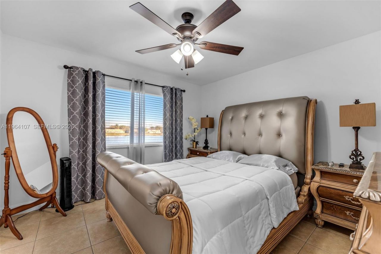 17501 SW 140th Ct, Miami, FL 33177 Photo