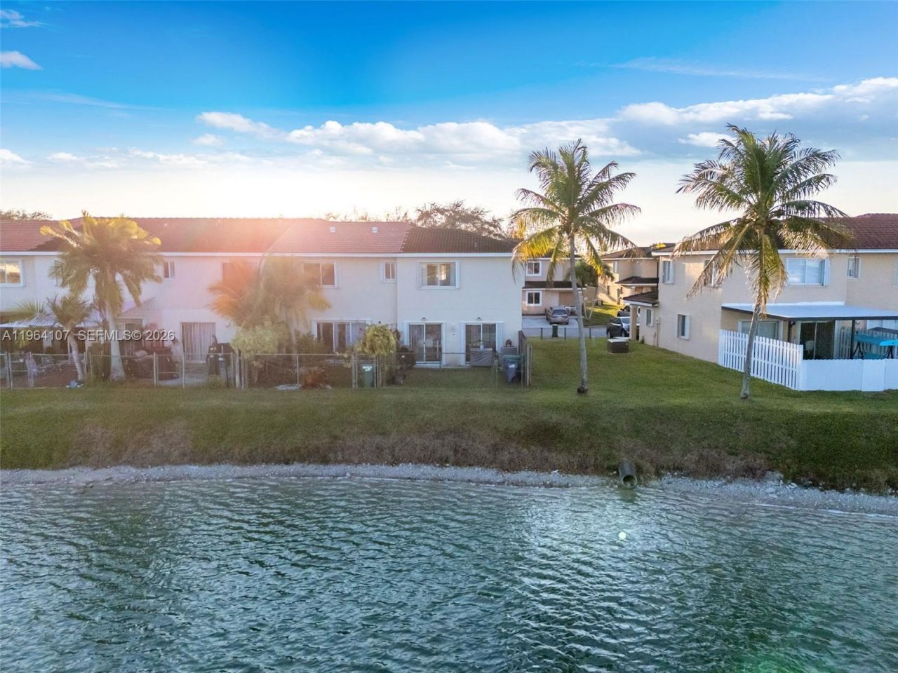 17501 SW 140th Ct, Miami, FL 33177 Photo