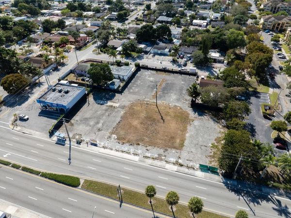 1410 NW 119th St, Miami, FL 33167