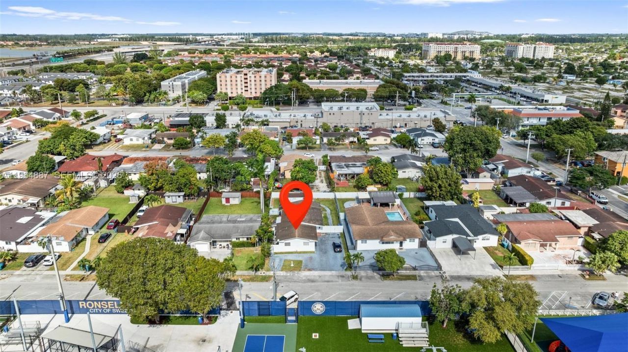 11441 SW 2nd St, Unit 11441, Sweetwater, FL 33174 Photo