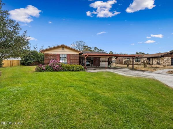 8338 DOBRY Court, Jacksonville, FL 32221