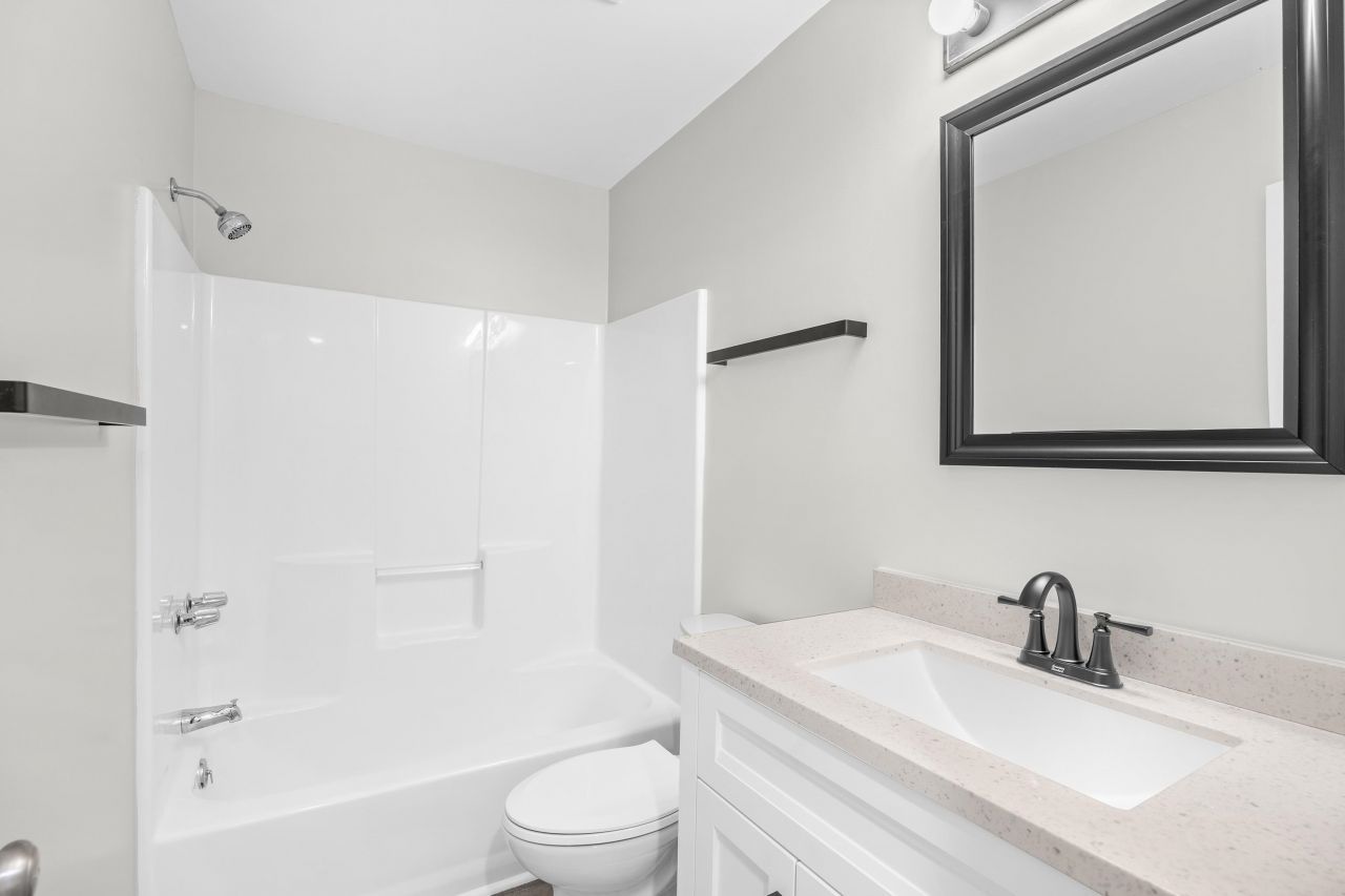 146 Stillwood Dr. Photo 28