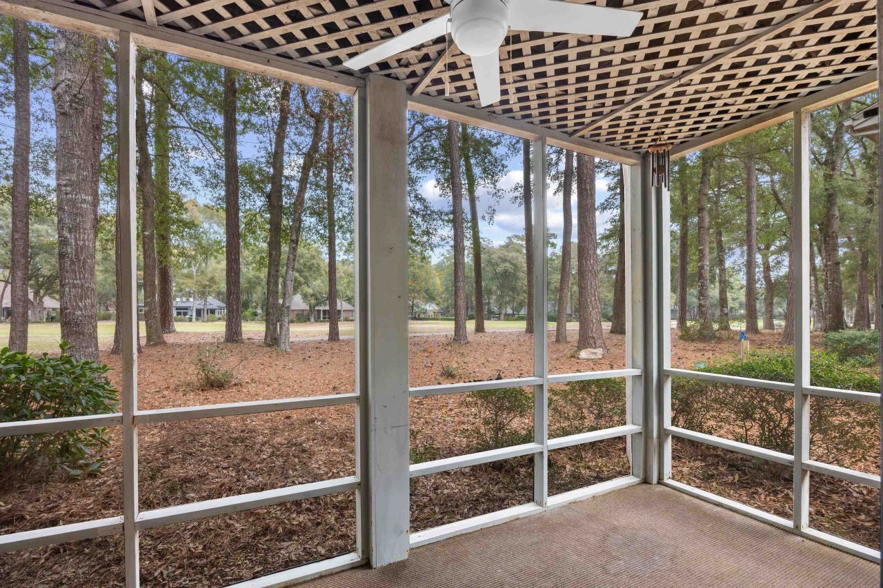 146 Stillwood Dr. Photo 29