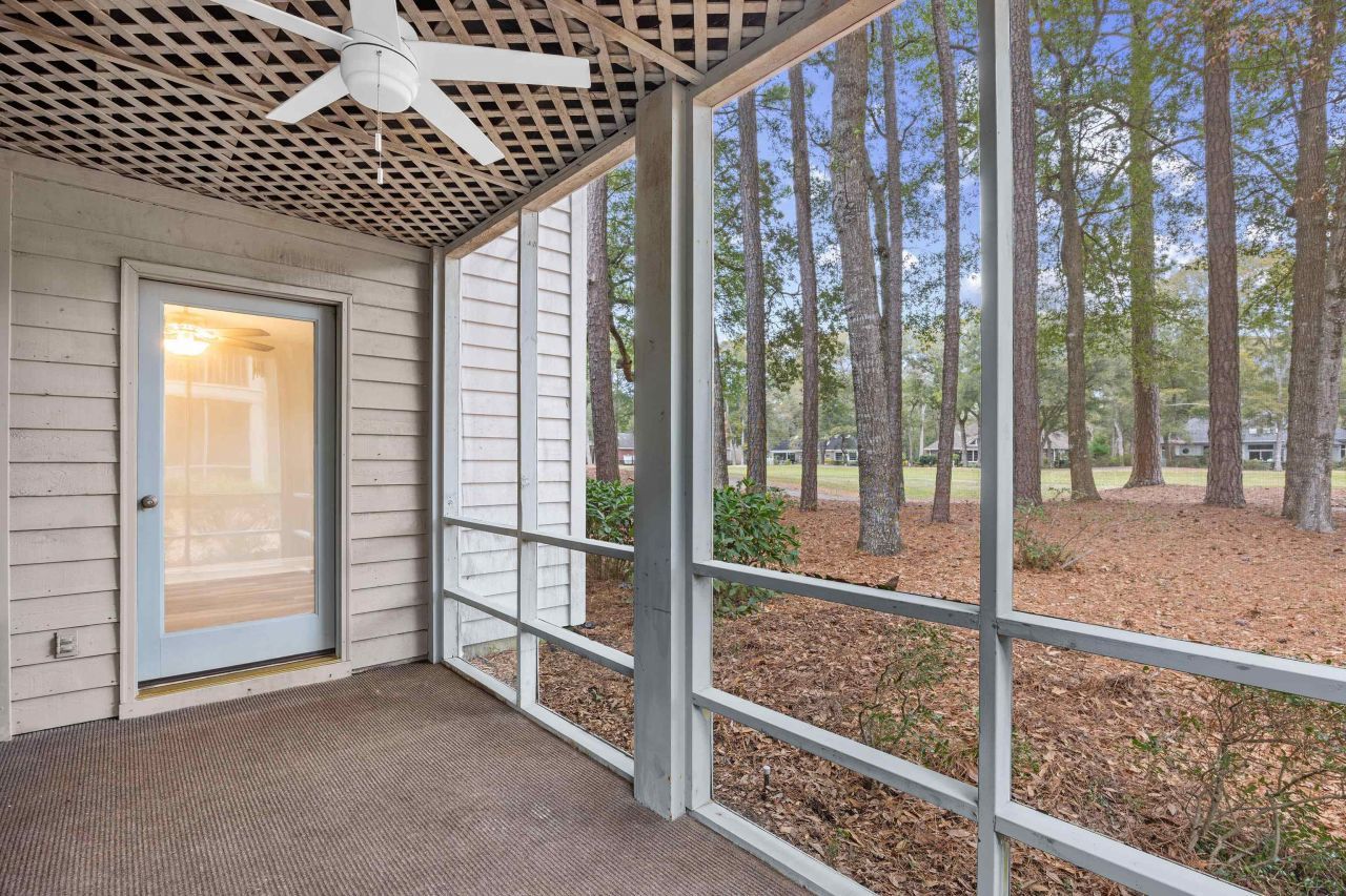 146 Stillwood Dr. Photo 30