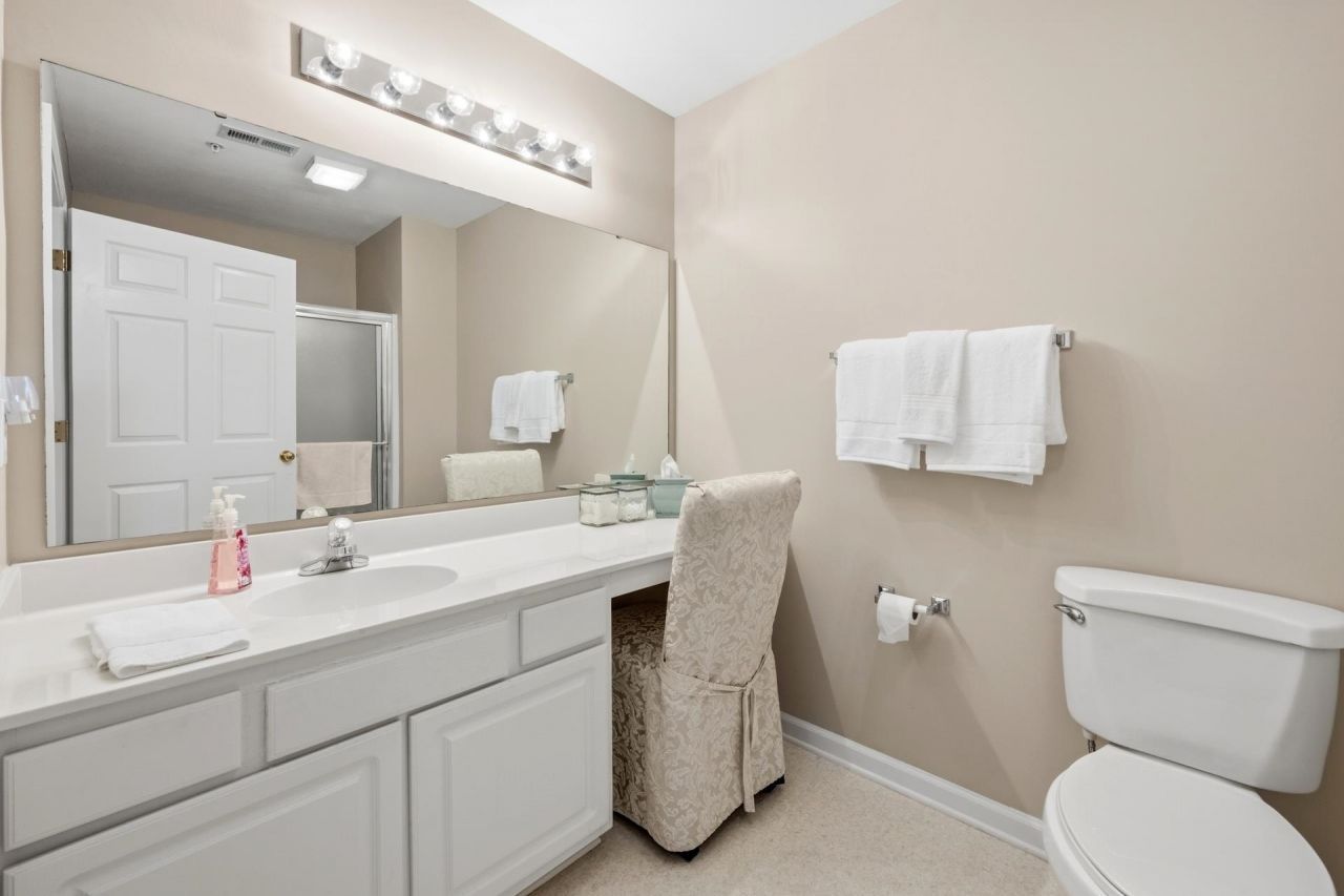 971 Blue Stem Dr. Photo 18