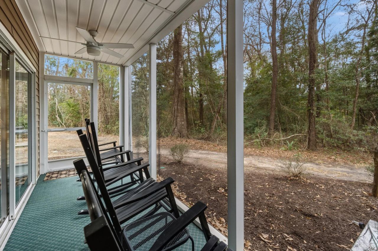 971 Blue Stem Dr. Photo 19