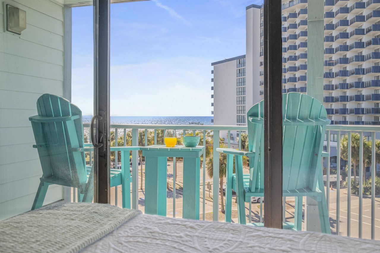 1906 Ocean Blvd. S Photo 11