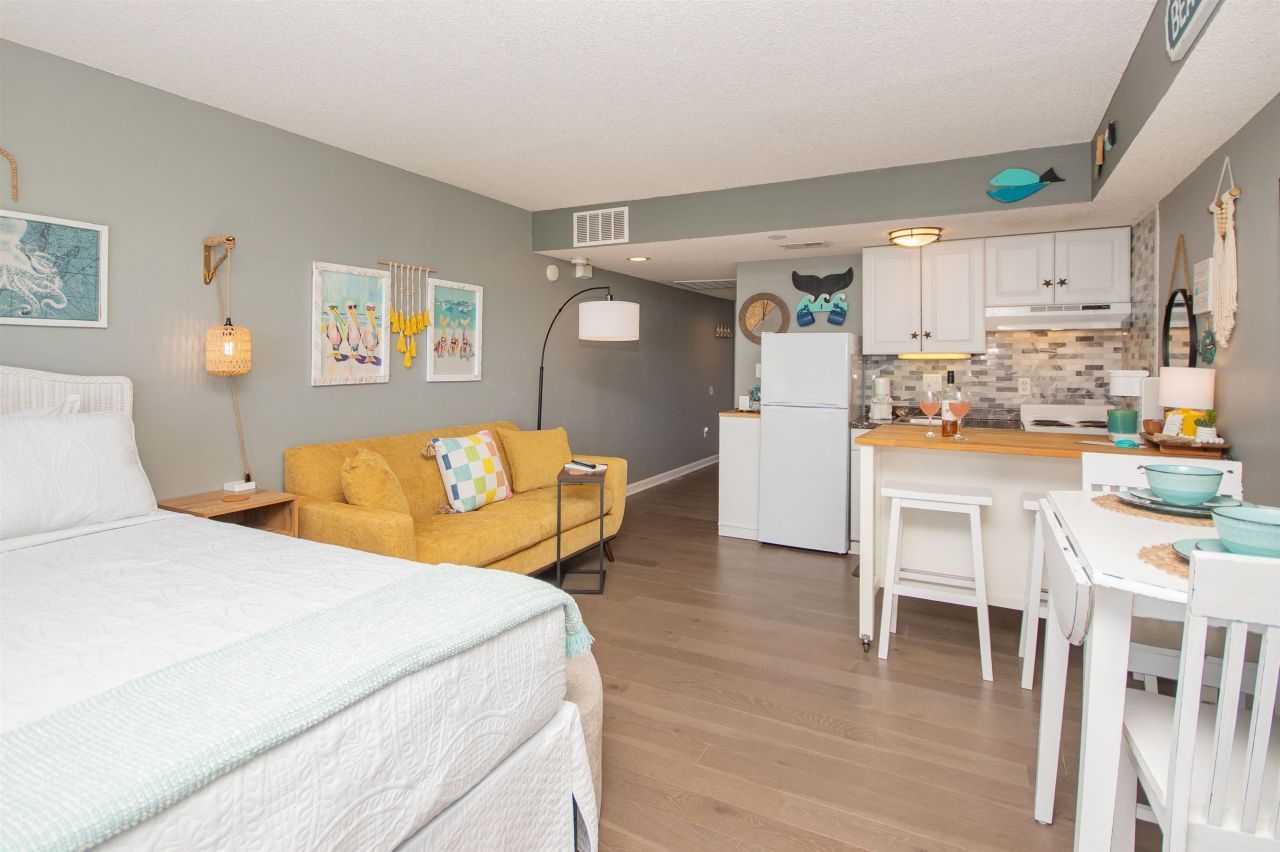 1906 Ocean Blvd. S Photo 21