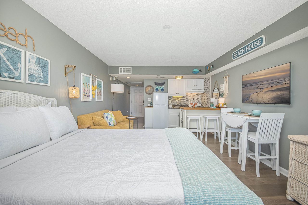 1906 Ocean Blvd. S Photo 28