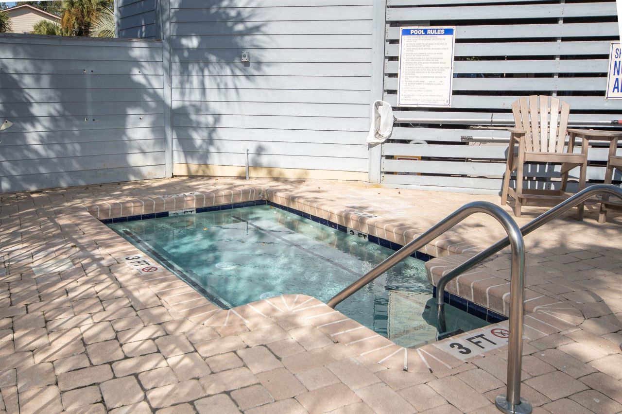 1906 Ocean Blvd. S Photo 49