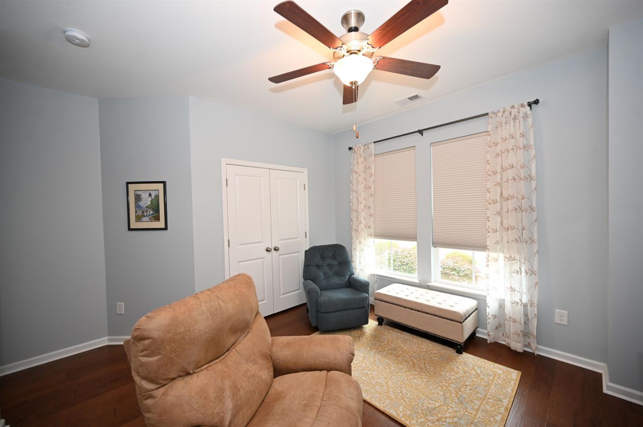 3613 Diamond Stars Way Photo 23