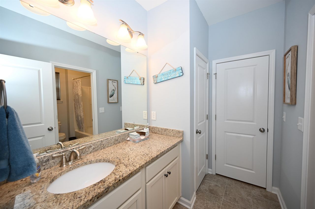 3613 Diamond Stars Way Photo 24