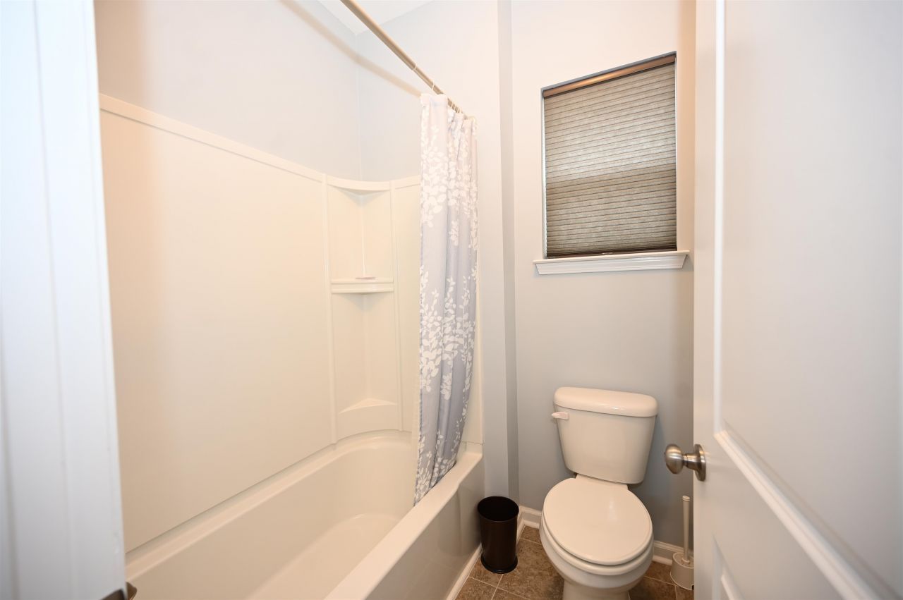 3613 Diamond Stars Way Photo 25