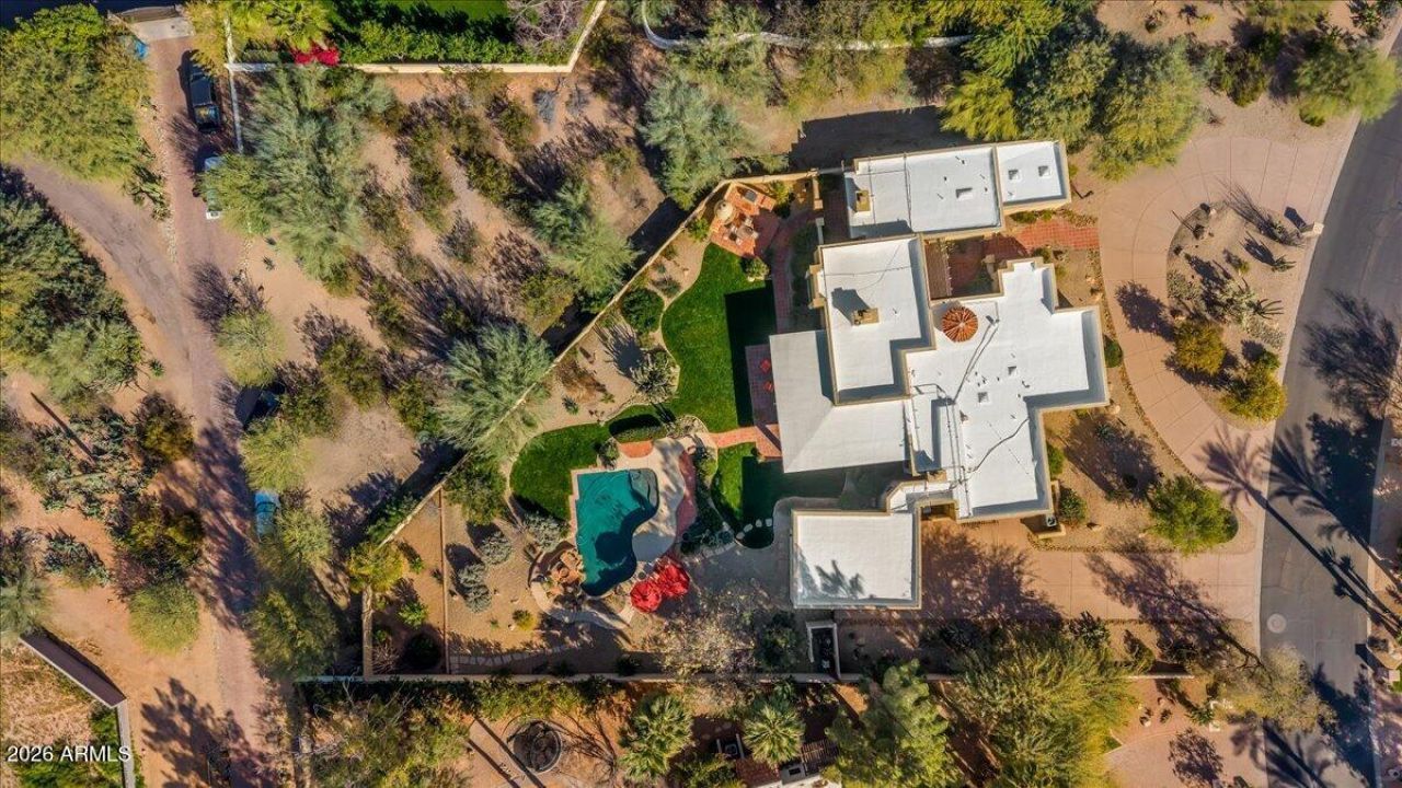 5512 N 67th Place, Paradise Valley, AZ 85253 Main Photo
