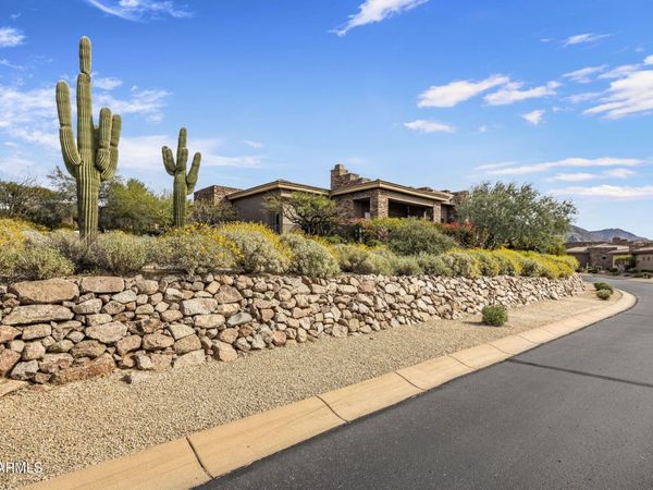 10821 E TUSAYAN Trail, Scottsdale, AZ 85255