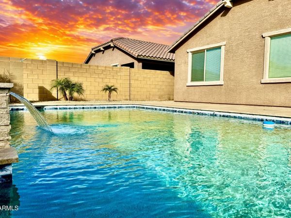 16517 W CHARLOTTE Drive, Surprise, AZ 85387