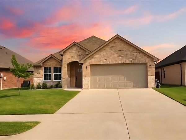 808 Tippit Lane, Greenville, TX 75402