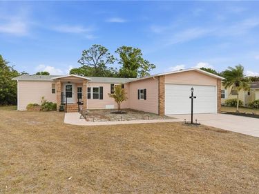 19808 Frenchmans CT , NORTH FORT MYERS, FL 33903