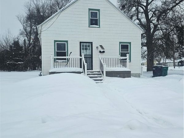 2003 Virginia Avenue, Niagara Falls, NY 14305