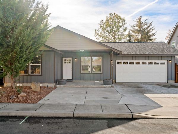 279 SE Laurel Lane, Prineville, OR 97754