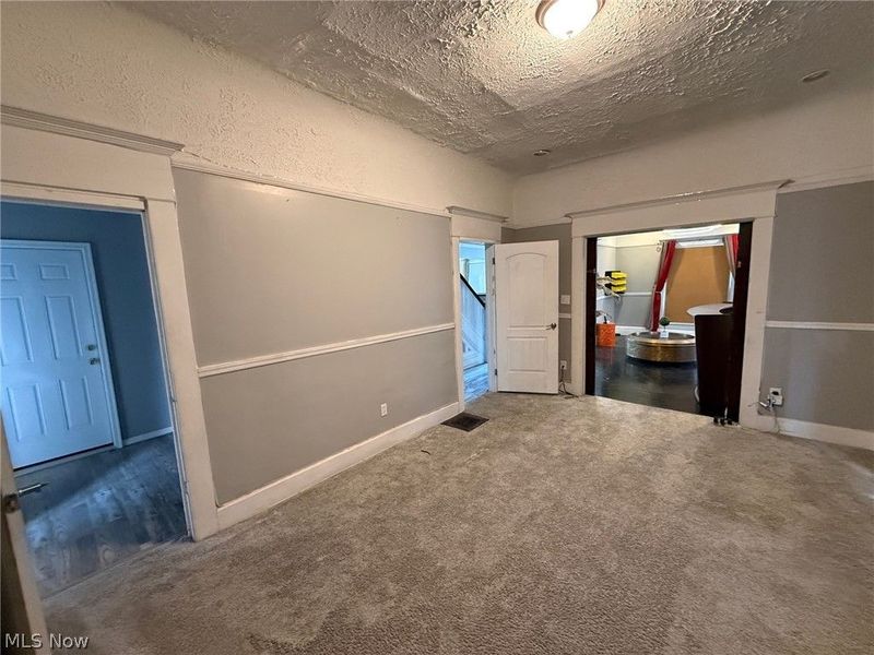 1827 Idlewood Avenue, East Cleveland, OH 44112 Photo 12