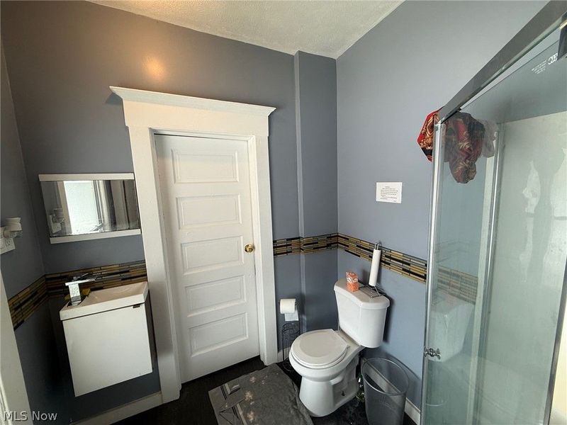 1827 Idlewood Avenue, East Cleveland, OH 44112 Photo 20