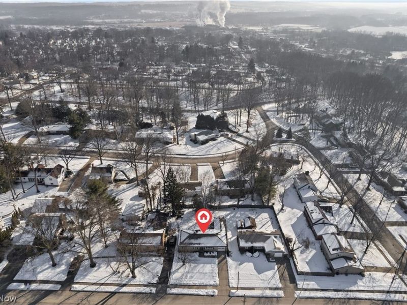 136 S Metzger Avenue, Rittman, OH 44270 Photo 2