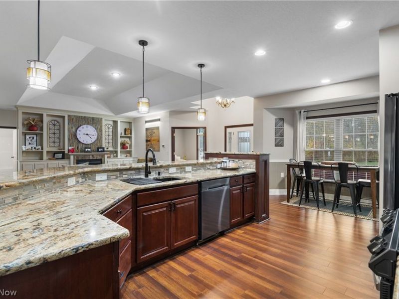 5247 Birchmont Avenue SW, Canton, OH 44706 Photo 12