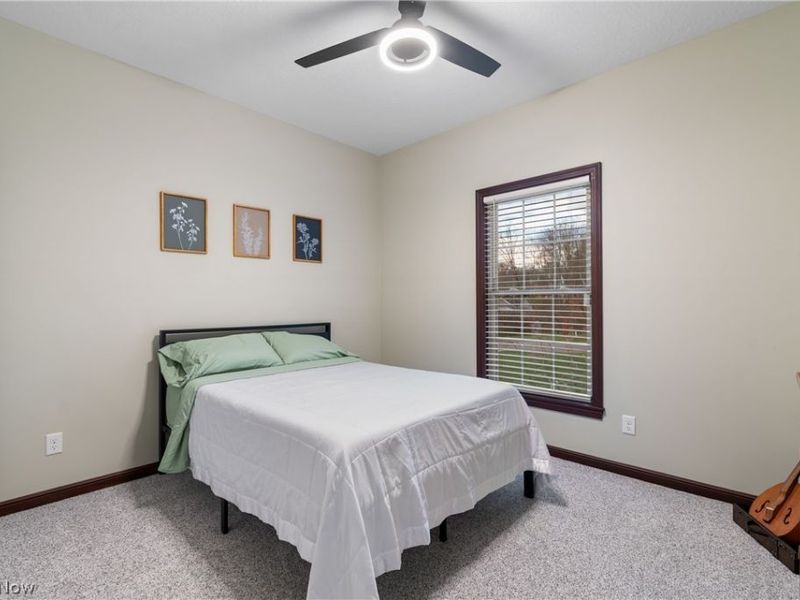 5247 Birchmont Avenue SW, Canton, OH 44706 Photo 30