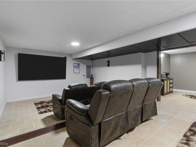 5247 Birchmont Avenue SW, Canton, OH 44706 Photo 38