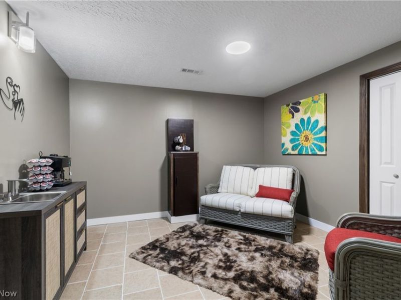 5247 Birchmont Avenue SW, Canton, OH 44706 Photo 39