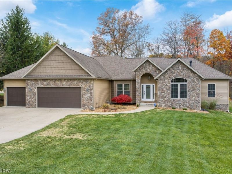 5247 Birchmont Avenue SW, Canton, OH 44706 Photo 4