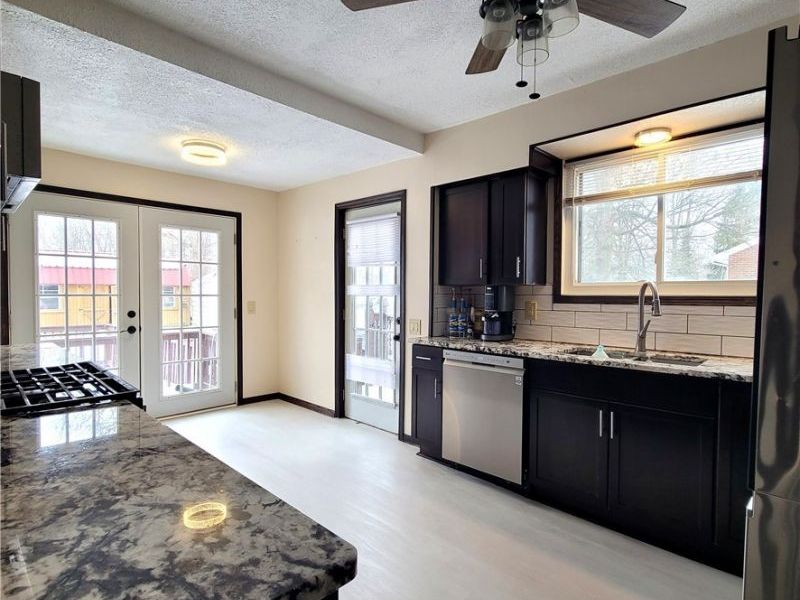 2407 Southway Street SW, Massillon, OH 44646 Photo 15